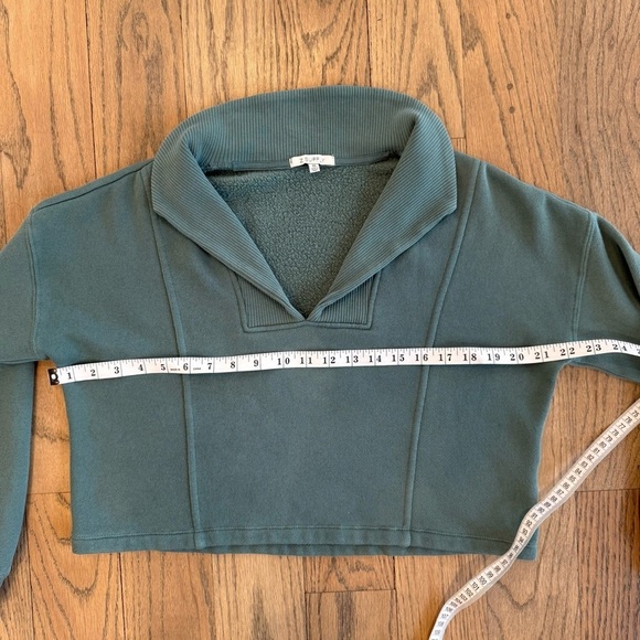 Z Supply Women’s Soho Fleece Weekender Cropped Sweatshirt Calypso Green X-Small - Picture 10 of 13
